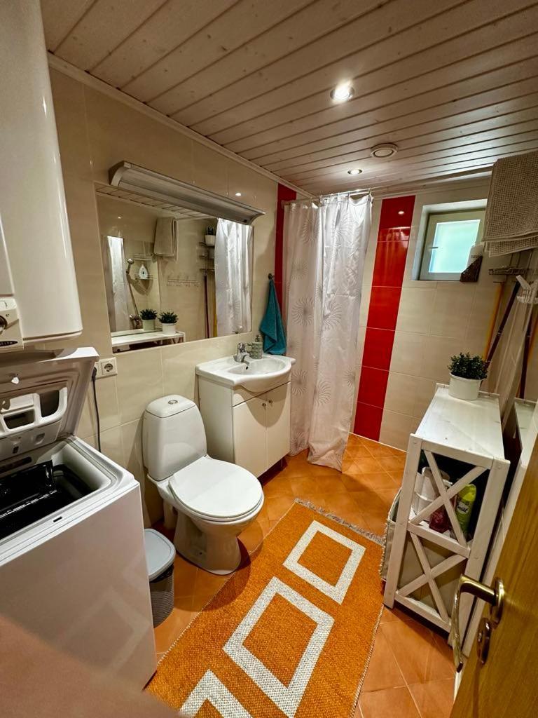 Tolli Apartment Kuressaare Buitenkant foto